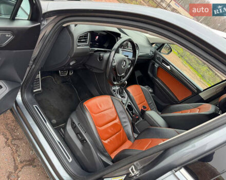 Серый Фольксваген Тигуан, объемом двигателя 2 л и пробегом 254 тыс. км за 17999 $, фото 13 на Automoto.ua