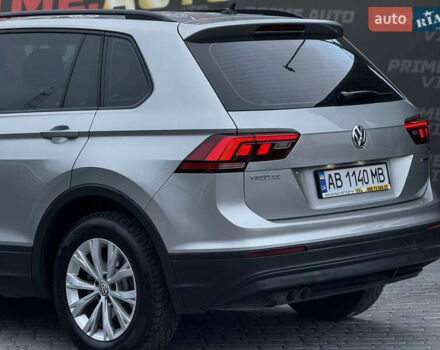 Серый Фольксваген Тигуан, объемом двигателя 2 л и пробегом 248 тыс. км за 21500 $, фото 14 на Automoto.ua