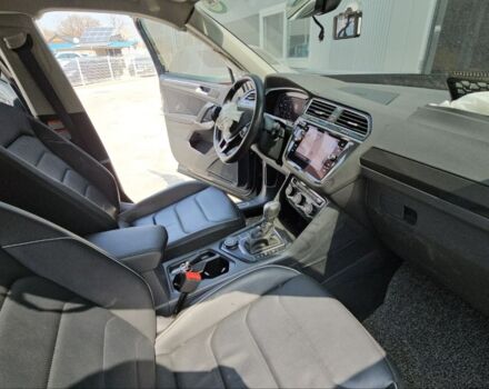 Серый Фольксваген Тигуан, объемом двигателя 2 л и пробегом 80 тыс. км за 16500 $, фото 18 на Automoto.ua