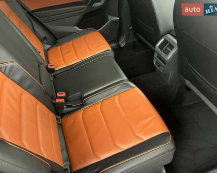 Сірий Фольксваген Тігуан, об'ємом двигуна 2 л та пробігом 175 тис. км за 19300 $, фото 17 на Automoto.ua