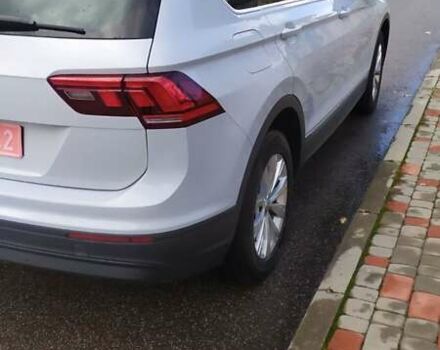 Серый Фольксваген Тигуан, объемом двигателя 2 л и пробегом 195 тыс. км за 23350 $, фото 36 на Automoto.ua