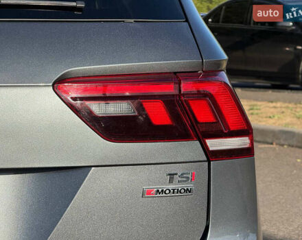 Сірий Фольксваген Тігуан, об'ємом двигуна 1.98 л та пробігом 155 тис. км за 18500 $, фото 9 на Automoto.ua