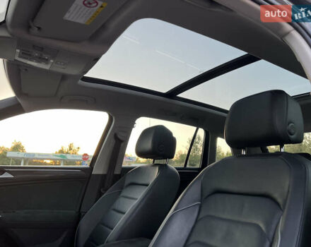 Серый Фольксваген Тигуан, объемом двигателя 1.98 л и пробегом 124 тыс. км за 26900 $, фото 21 на Automoto.ua