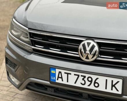 Серый Фольксваген Тигуан, объемом двигателя 1.98 л и пробегом 148 тыс. км за 19300 $, фото 10 на Automoto.ua
