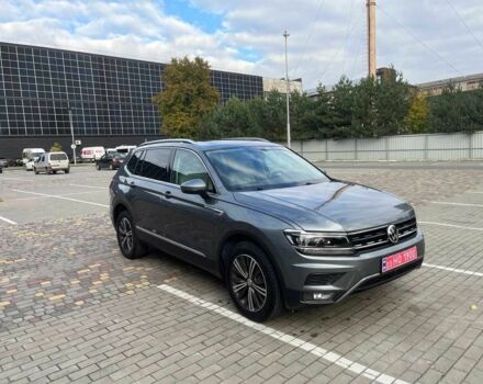 Серый Фольксваген Тигуан, объемом двигателя 2 л и пробегом 135 тыс. км за 18500 $, фото 8 на Automoto.ua