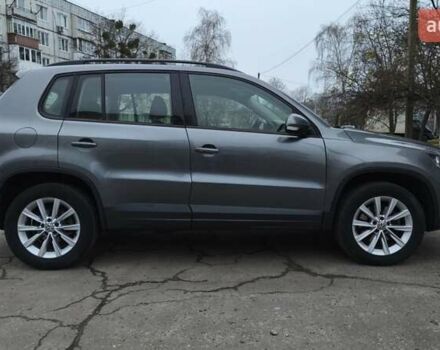 Серый Фольксваген Тигуан, объемом двигателя 1.98 л и пробегом 96 тыс. км за 12500 $, фото 7 на Automoto.ua