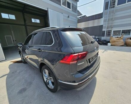 Серый Фольксваген Тигуан, объемом двигателя 2 л и пробегом 80 тыс. км за 16500 $, фото 3 на Automoto.ua