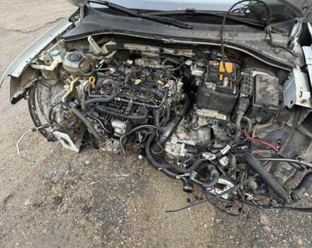 Сірий Фольксваген Тігуан, об'ємом двигуна 2 л та пробігом 144 тис. км за 10000 $, фото 3 на Automoto.ua