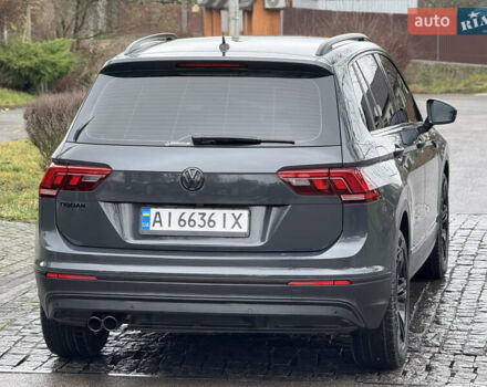 Серый Фольксваген Тигуан, объемом двигателя 2 л и пробегом 56 тыс. км за 24999 $, фото 40 на Automoto.ua