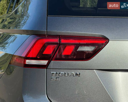 Сірий Фольксваген Тігуан, об'ємом двигуна 1.98 л та пробігом 155 тис. км за 18500 $, фото 8 на Automoto.ua