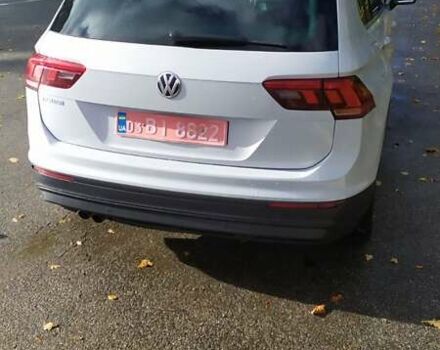 Серый Фольксваген Тигуан, объемом двигателя 2 л и пробегом 195 тыс. км за 23350 $, фото 24 на Automoto.ua