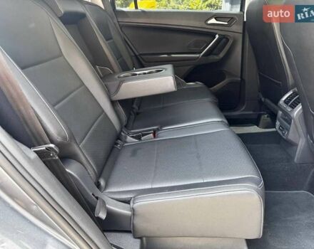 Сірий Фольксваген Тігуан, об'ємом двигуна 2 л та пробігом 167 тис. км за 19500 $, фото 8 на Automoto.ua