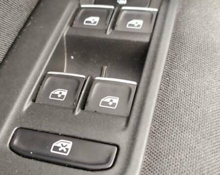 Серый Фольксваген Тигуан, объемом двигателя 2 л и пробегом 195 тыс. км за 23350 $, фото 8 на Automoto.ua