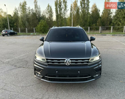 Серый Фольксваген Тигуан, объемом двигателя 1.98 л и пробегом 124 тыс. км за 26900 $, фото 8 на Automoto.ua