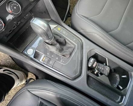 Серый Фольксваген Тигуан, объемом двигателя 2 л и пробегом 67 тыс. км за 20000 $, фото 14 на Automoto.ua