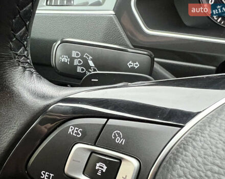 Серый Фольксваген Тигуан, объемом двигателя 1.97 л и пробегом 169 тыс. км за 24800 $, фото 42 на Automoto.ua