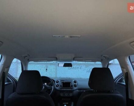 Серый Фольксваген Тигуан, объемом двигателя 1.98 л и пробегом 96 тыс. км за 12500 $, фото 15 на Automoto.ua