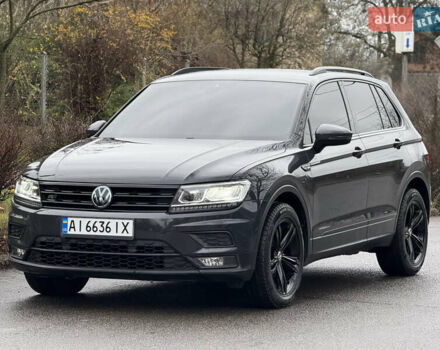 Серый Фольксваген Тигуан, объемом двигателя 2 л и пробегом 56 тыс. км за 24999 $, фото 18 на Automoto.ua