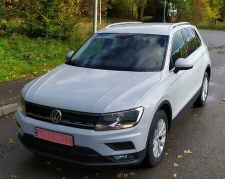 Серый Фольксваген Тигуан, объемом двигателя 2 л и пробегом 195 тыс. км за 23350 $, фото 19 на Automoto.ua