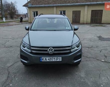 Серый Фольксваген Тигуан, объемом двигателя 1.98 л и пробегом 96 тыс. км за 12500 $, фото 1 на Automoto.ua