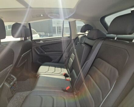 Серый Фольксваген Тигуан, объемом двигателя 2 л и пробегом 80 тыс. км за 16500 $, фото 38 на Automoto.ua