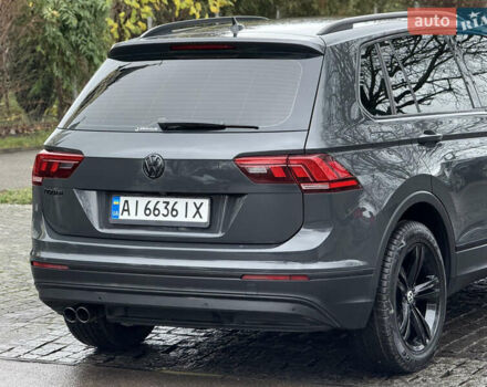 Серый Фольксваген Тигуан, объемом двигателя 2 л и пробегом 56 тыс. км за 24999 $, фото 37 на Automoto.ua