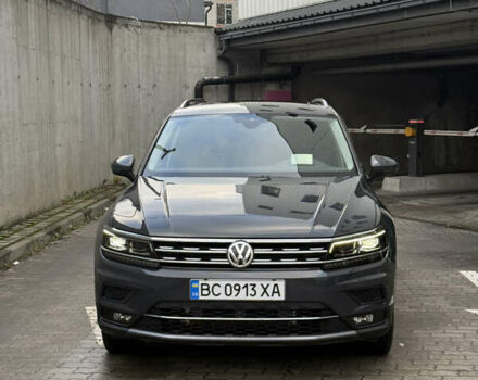 Сірий Фольксваген Тігуан, об'ємом двигуна 1.98 л та пробігом 83 тис. км за 30700 $, фото 40 на Automoto.ua