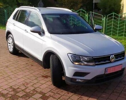 Серый Фольксваген Тигуан, объемом двигателя 2 л и пробегом 195 тыс. км за 23350 $, фото 9 на Automoto.ua