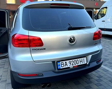 Серый Фольксваген Тигуан, объемом двигателя 2 л и пробегом 212 тыс. км за 13800 $, фото 1 на Automoto.ua
