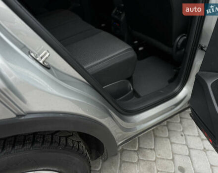 Серый Фольксваген Тигуан, объемом двигателя 2 л и пробегом 248 тыс. км за 21500 $, фото 30 на Automoto.ua