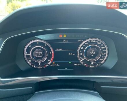 Фольксваген Тигуан 2018 в Борисполе на Automoto.ua Серый Фольксваген Тигуан, объемом двигателя 1.97 л и пробегом 97 тыс. км за 29500 $, фото 22 на Automoto.ua