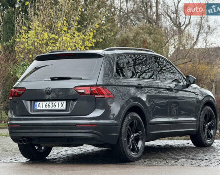 Серый Фольксваген Тигуан, объемом двигателя 2 л и пробегом 56 тыс. км за 24999 $, фото 34 на Automoto.ua