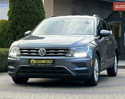 Серый Фольксваген Тигуан, объемом двигателя 2 л и пробегом 190 тыс. км за 17700 $, фото 2 на Automoto.ua