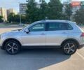 Серый Фольксваген Тигуан, объемом двигателя 1.97 л и пробегом 175 тыс. км за 25400 $, фото 3 на Automoto.ua