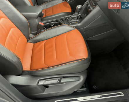 Сірий Фольксваген Тігуан, об'ємом двигуна 2 л та пробігом 175 тис. км за 19300 $, фото 18 на Automoto.ua