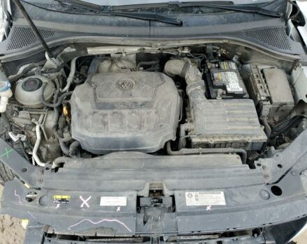 Серый Фольксваген Тигуан, объемом двигателя 2 л и пробегом 252 тыс. км за 11600 $, фото 11 на Automoto.ua