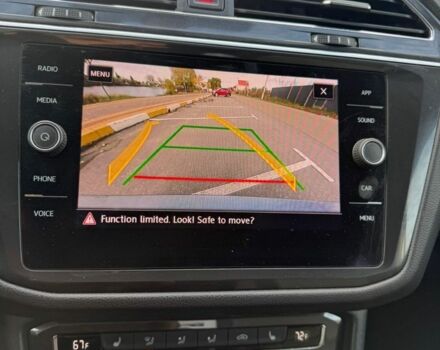 Серый Фольксваген Тигуан, объемом двигателя 2 л и пробегом 147 тыс. км за 17500 $, фото 18 на Automoto.ua