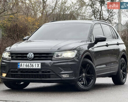 Серый Фольксваген Тигуан, объемом двигателя 2 л и пробегом 56 тыс. км за 24999 $, фото 10 на Automoto.ua