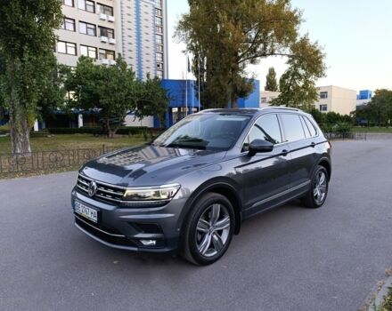 Серый Фольксваген Тигуан, объемом двигателя 2 л и пробегом 180 тыс. км за 30000 $, фото 22 на Automoto.ua