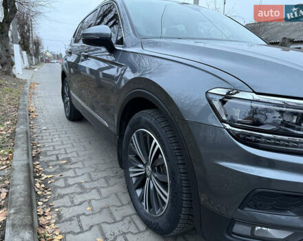 Серый Фольксваген Тигуан, объемом двигателя 2 л и пробегом 169 тыс. км за 21500 $, фото 8 на Automoto.ua