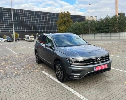 Серый Фольксваген Тигуан, объемом двигателя 2 л и пробегом 135 тыс. км за 18500 $, фото 12 на Automoto.ua