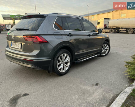 Сірий Фольксваген Тігуан, об'ємом двигуна 1.97 л та пробігом 145 тис. км за 27200 $, фото 2 на Automoto.ua