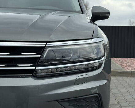 Серый Фольксваген Тигуан, объемом двигателя 1.98 л и пробегом 154 тыс. км за 25700 $, фото 9 на Automoto.ua