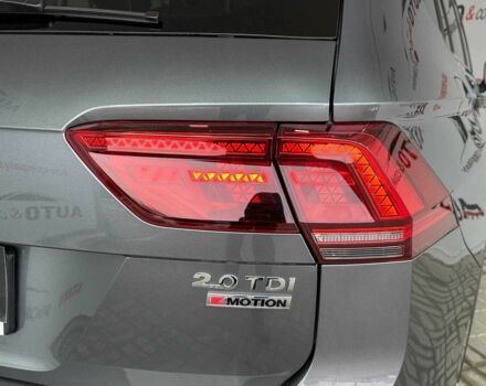 Серый Фольксваген Тигуан, объемом двигателя 2 л и пробегом 155 тыс. км за 28450 $, фото 22 на Automoto.ua