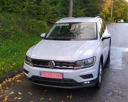 Серый Фольксваген Тигуан, объемом двигателя 2 л и пробегом 195 тыс. км за 23350 $, фото 1 на Automoto.ua