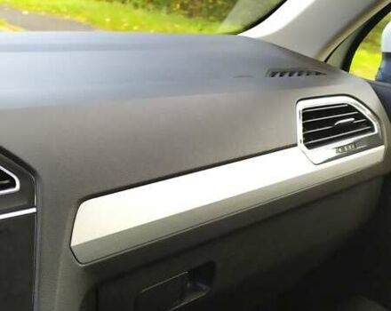 Серый Фольксваген Тигуан, объемом двигателя 2 л и пробегом 195 тыс. км за 23350 $, фото 13 на Automoto.ua