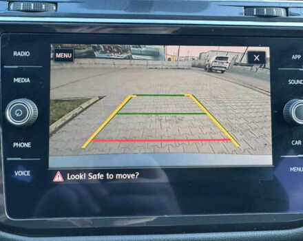 Серый Фольксваген Тигуан, объемом двигателя 2 л и пробегом 104 тыс. км за 20300 $, фото 46 на Automoto.ua