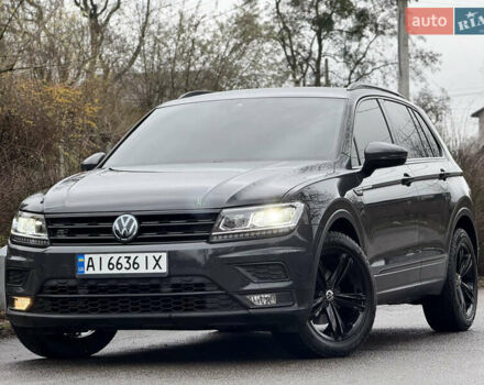 Серый Фольксваген Тигуан, объемом двигателя 2 л и пробегом 56 тыс. км за 24999 $, фото 11 на Automoto.ua
