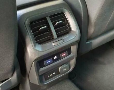 Серый Фольксваген Тигуан, объемом двигателя 2 л и пробегом 195 тыс. км за 23350 $, фото 28 на Automoto.ua