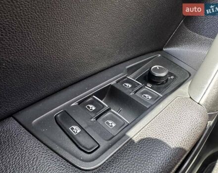 Сірий Фольксваген Тігуан, об'ємом двигуна 2 л та пробігом 167 тис. км за 19500 $, фото 17 на Automoto.ua